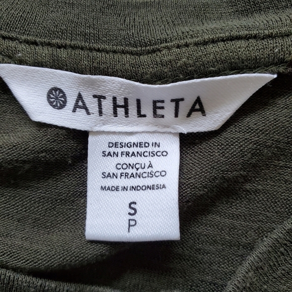 Athleta Sleeveless Top. Size S - Picture 3 of 5